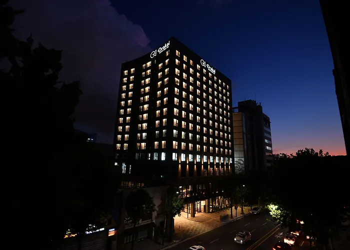 Orakai Daehakro Hotel, Bw Signature Collection Seoul