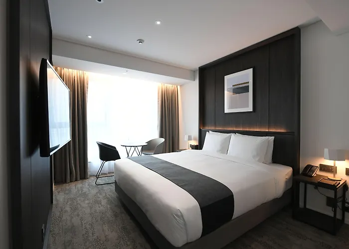 Orakai Daehakro Hotel, Bw Signature Collection Hotel 4*