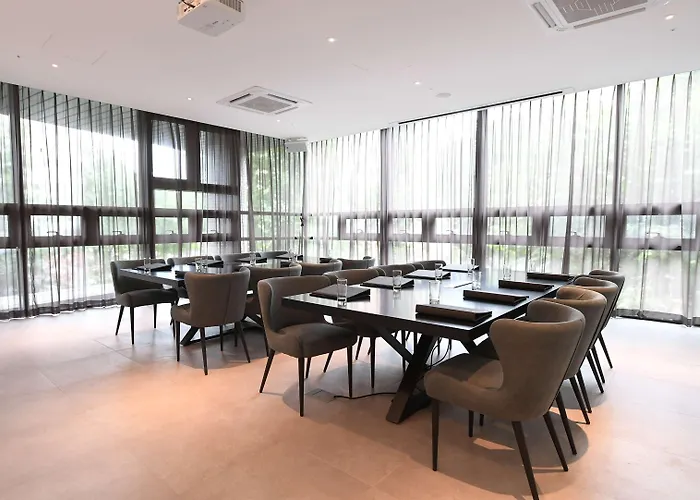 Orakai Daehakro Hotel, Bw Signature Collection