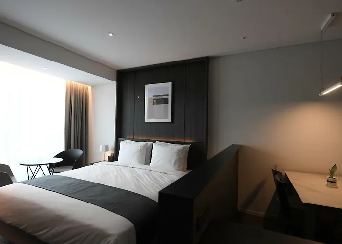 Orakai Daehakro Hotel, Bw Signature Collection 4* Seoul