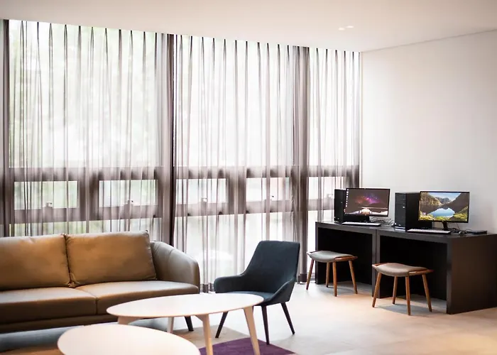 Orakai Daehakro Hotel, Bw Signature Collection 4*